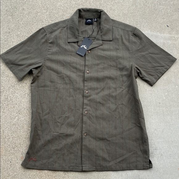 Rusty Senior Short sleeve Cuban shirt - Picture 1 of 3